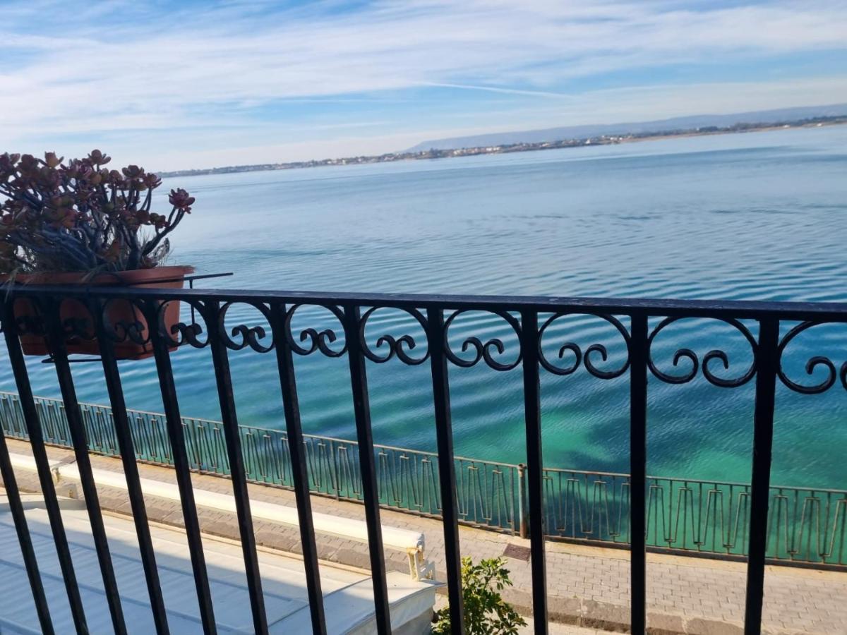 דירות סירקוזה La Finestra Sul Mare Di Alfeo מראה חיצוני תמונה